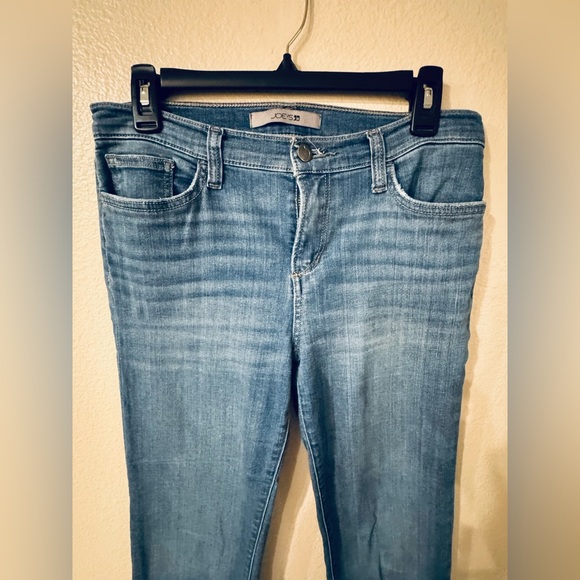 Joe's Jeans Women's Flare in Classic Blue - Picture 3 of 8